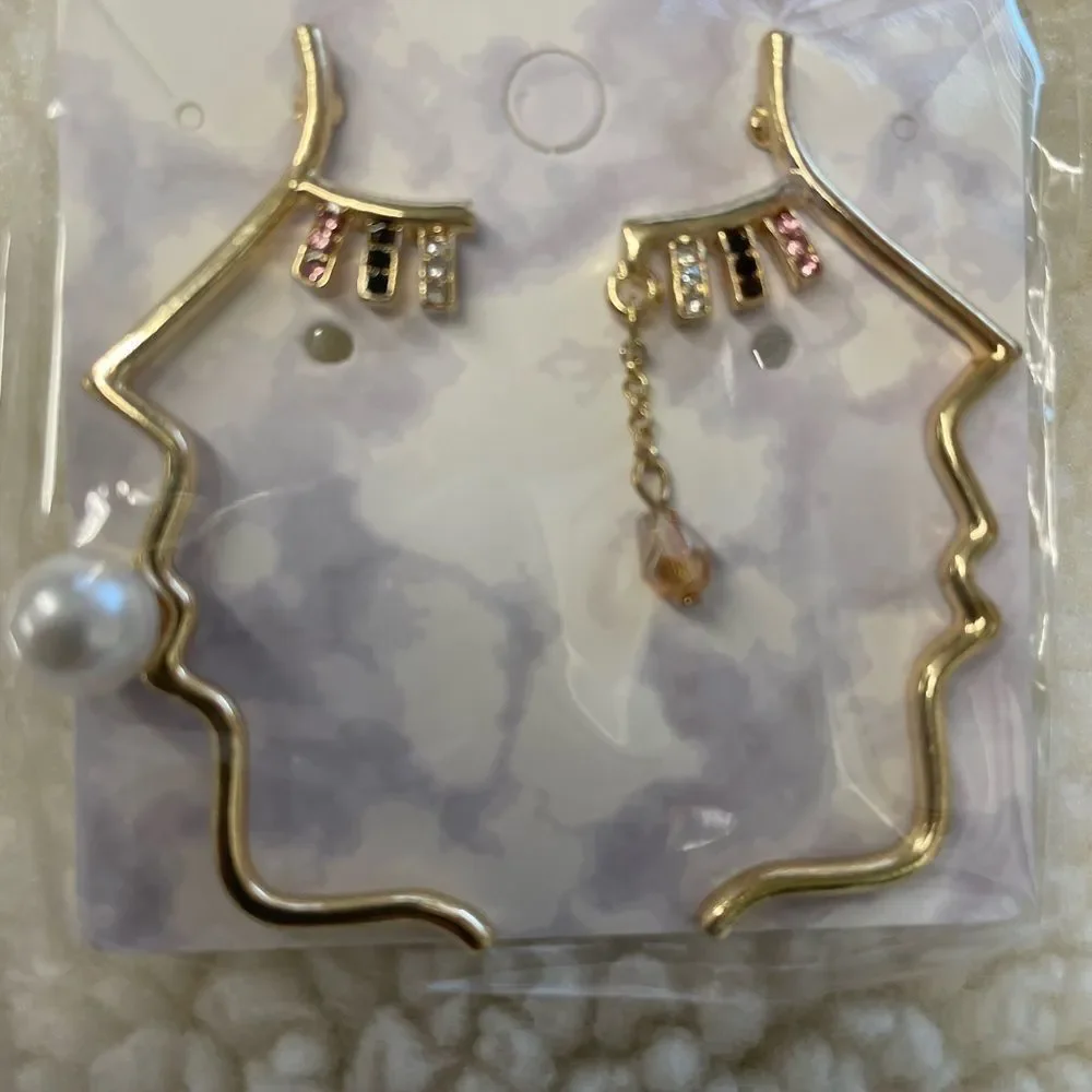 Chic Abstract Picasso Earrings